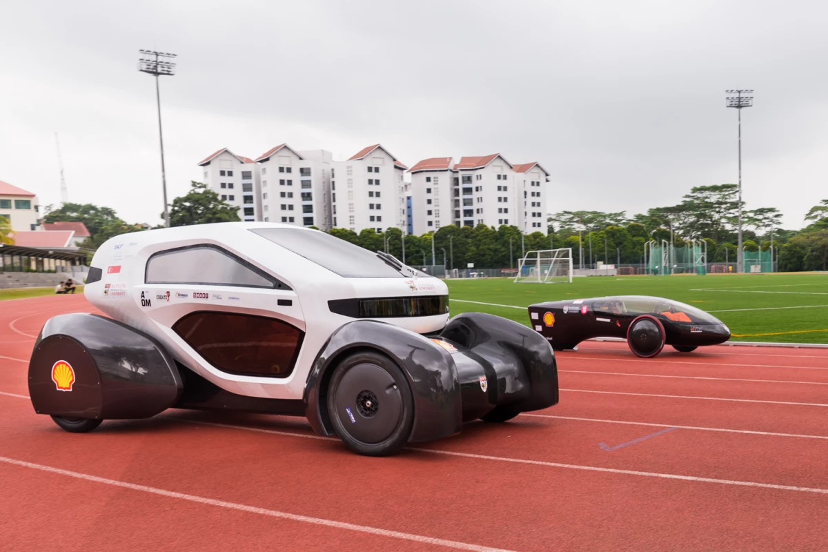 Singapore's first 3D-printed urban electric car and tilting